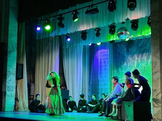 Премьера новогоднего шоу-спектакля состоялась на благотворительной елке в Котельниках