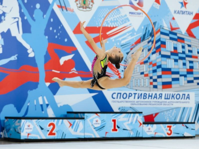 Одиннадцать медалей привезли бронницкие гимнастки с соревнований в Рязани