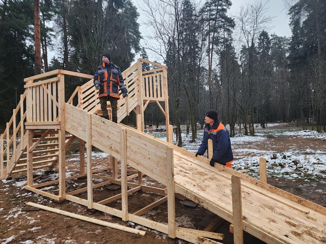 Два спуска смонтируют на новой горке в Банном Лесу Красноармейска