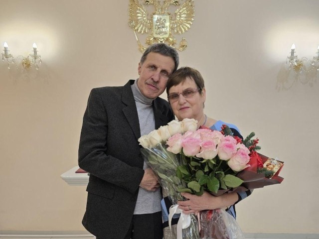 Школьная дружба, армия и полвека вместе: секрет золотой свадьбы пары из Ногинска