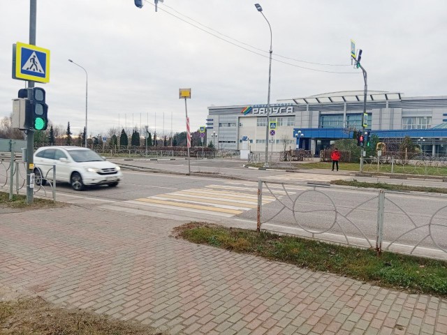Как изменилось движение для пешеходов возле Дворца спорта «Радуга» в Дубне