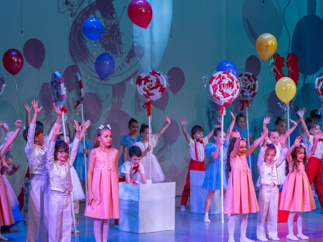 Двойной юбилей: 30 лет школе искусств и 50 лет творческой деятельности руководителя