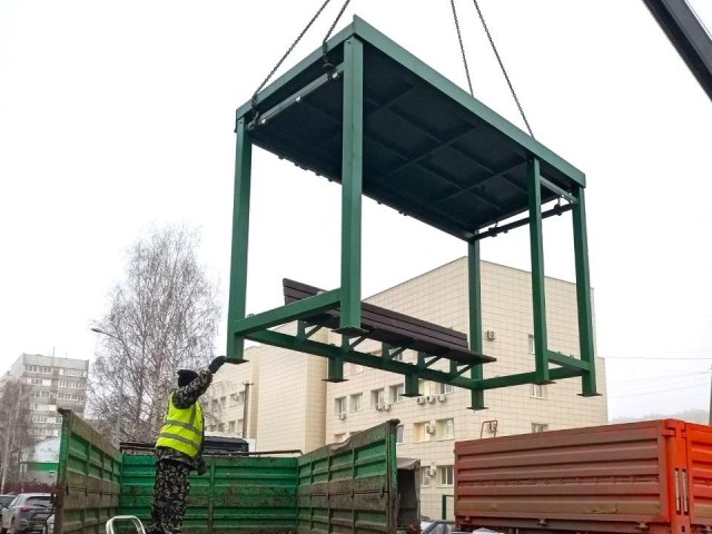 Новые павильоны у больницы: как преобразят автобусные остановки в Воскресенке