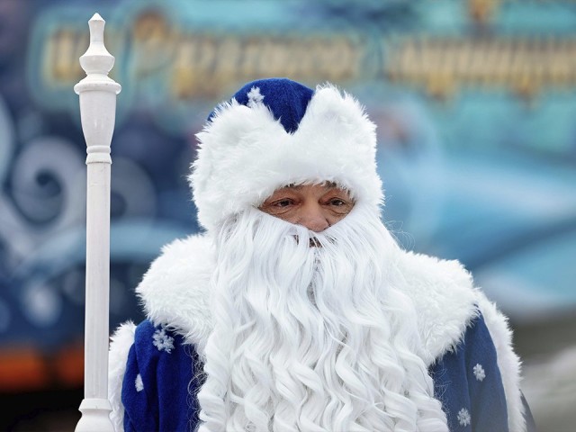 Деды Морозы в погонах устроили праздник детям Мытищ