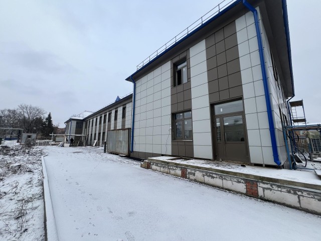 «Сдадим в срок»: до конца декабря планируют закончить ремонт в поликлинике Талдома