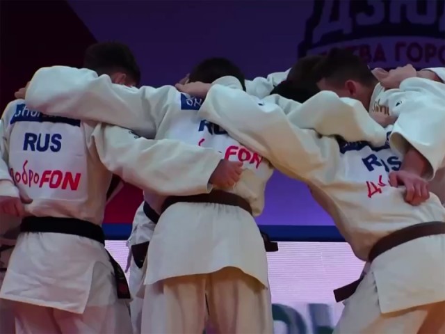 Дзюдоисты из Щелкова громят соперников на пути к победе в «Битве городов»