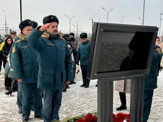Орден Мужества и вечная память: история Александра Триполитова на мемориальной доске