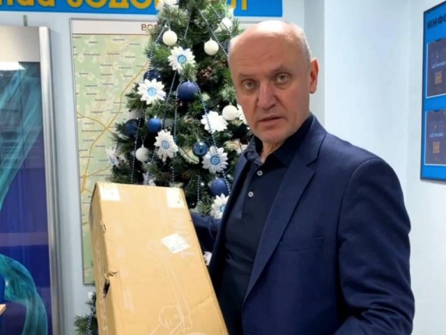 «Елка желаний»: как Щелковский Водоканал исполнил мечту семилетнего мальчика с ОВЗ