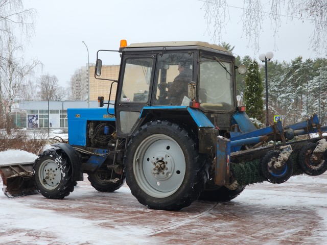 В Черноголовке коммунальщики расчищают улицы от снега