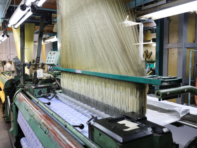 Ткани для церковного облачения производят в Павловском Посаде