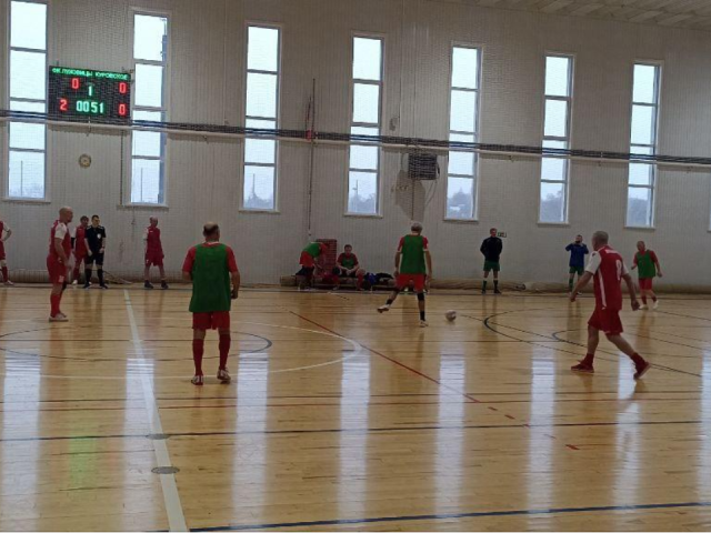 Ветераны на поле показали мастерство и силу духа: почему турнир важен для активного образа жизни