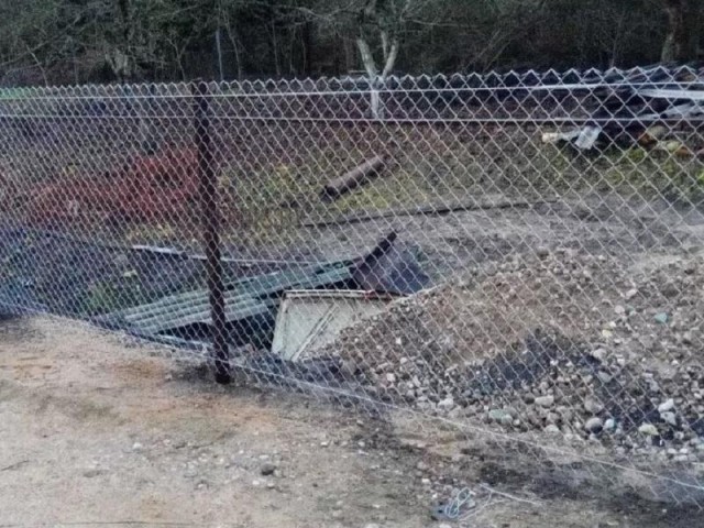 Ваш забор — не граница: в Лобанове пресекли попытку приватизировать берег реки Северки