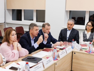 Лекарства, кадры, поликлиника: в Кашире обсудили вопросы здравоохранения на уровне минздрава