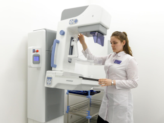 Что обязательно нужно сделать женщине 40+: иначе можно пропустить рак