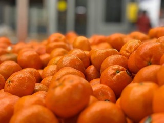 Фруктовая лихорадка: что происходит с любовью к мандаринам зимой