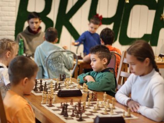 Одинцовцы заняли призовые места на праздничном турнире по быстрым шахматам