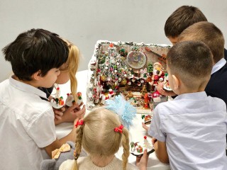 Волшебные рукавички и варежки: новогодний мастер-класс прошел для детей