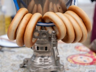 Поиграть в городки и выпить чай из самовара можно 21 декабря в парке «Городской лес»