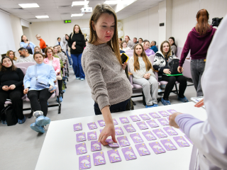 В Химках будущим мамам подарили сертификаты на роды и палаты «люкс»