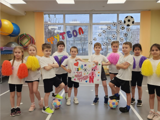 Кричалки и голы: как детсадовцы в Лосино-Петровском болели за футбол