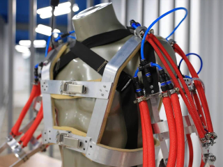 Школьник из Королева создает экзоскелет с помощью нового 3D-принтера