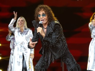 Стало известно, сколько Валерий Леонтьев заработает на новогодних выступлениях