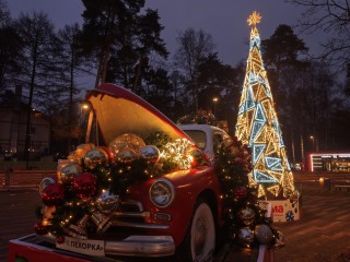 Каток, который не боится тепла: чем удивляет площадка в Балашихе