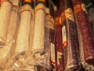 Эти продукты заставляют мерзнуть: что не стоит есть зимой