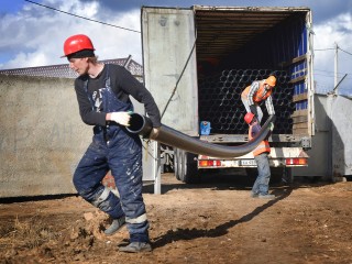 В Подмосковье улучшат качество воды и заменят старые трубы водовода