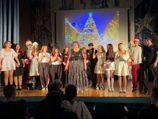 Спасти Новый год: как новогодние мероприятия в колледже «Энергия» зарядили студентов и преподавателей