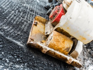 От Донинского шоссе до села Малышево: на каких дорогах устранили дефекты