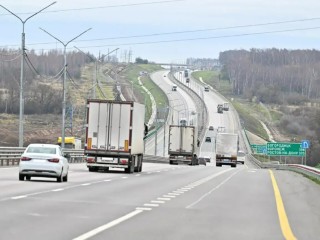 Самую загруженную трассу обновили в Подмосковье: что улучшили и как это влияет на безопасность и скорость движения