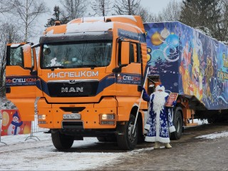 Дед Мороз привезет главную ель страны в Московский Кремль