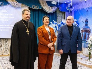 Любовь к Родине: Рождественские образовательные чтения на духовную тему прошли в Лобне