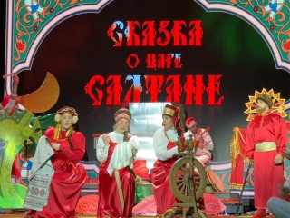 Герои знаменитой сказки Пушкина ожили на сцене Щелковского театра