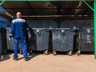 Мусоровоз сломался, но отходы вывезли: как устранили срыв графика вывоза в Видном
