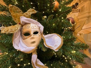 Попадем в ад за поздравление? Что можно и нельзя православным 25 декабря