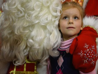 Сколько стоит вызвать Деда Мороза и Снегурочку в Павловском Посаде, и как сделать выбор