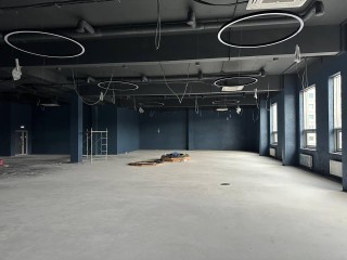 Строительство нового ФОКа в Авиационном выходит на финиш: готов бассейн и спортзалы