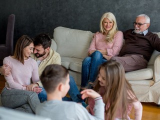 Многодетные мамы, внимание! С 2026 года пенсия станет щедрее — рассказываем, как подать заявление в Подмосковье