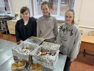 Пончиками и блинами накормят бойцов СВО начинающие повара из Коломны