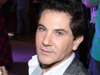 «Пусть одевается в форме помидора»: Руссо дал Киркорову совет по выбору нарядов