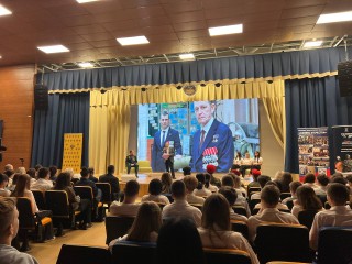 Нескучные уроки с живыми легендами: какие секреты открыли Герои России подмосковным школьникам и студентам