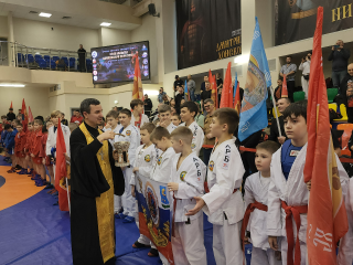 Спорт, вера и традиции: в Мытищах стартовал уникальный турнир «Кубок святых воинов Руси»