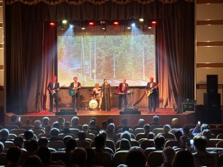 Легенды советской эстрады собрали аншлаг на концерте в Доме культуры «Верея»