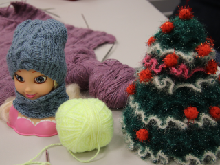 В Ленинском округе стартовала новогодняя программа в библиотеках