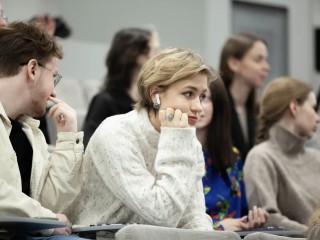 Неустраненные нарушения в «Шанинке»: пострадают ли студенты от лишения лицензии