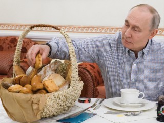 «Мы такого не ожидали»: владелец пекарни в Люберцах рассказал об изменениях после «прямой линии»