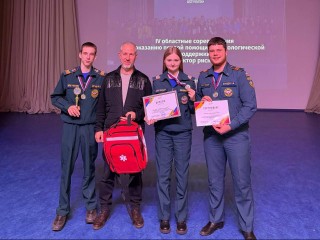 Три минуты, которые решают все: как команда Губернского колледжа заработала «серебро», оживляя манекен на областных соревнованиях