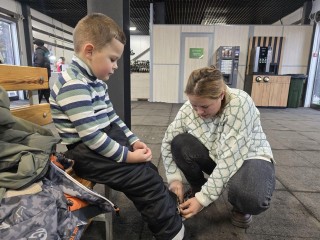 В Наро-Фоминске работает ледовая площадка с прокатом коньков и заточкой